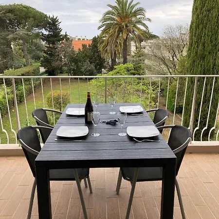 Apartment Les Palmiers Saint-Cyr-sur-Mer
