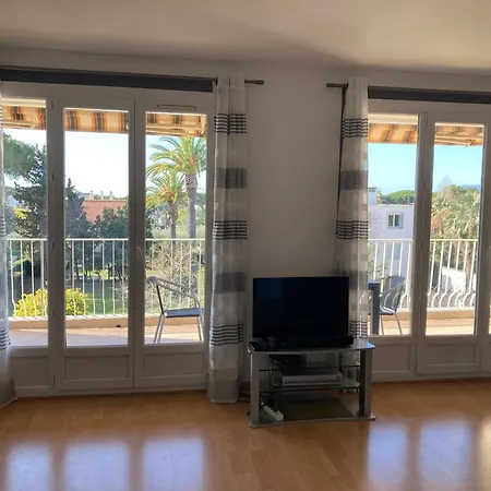 Apartment Les Palmiers